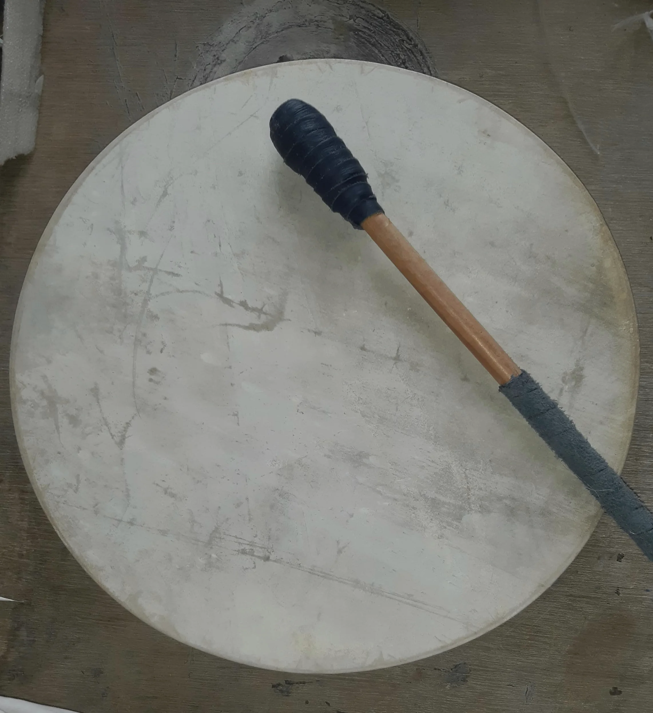 30 cm, estilo nativo americano, tambor de chamán hecho a mano, chamánico, tambor de mano de percusión, meditación de yoga, curación de medicamentos, marco de madera, celebración de eventos + batidor