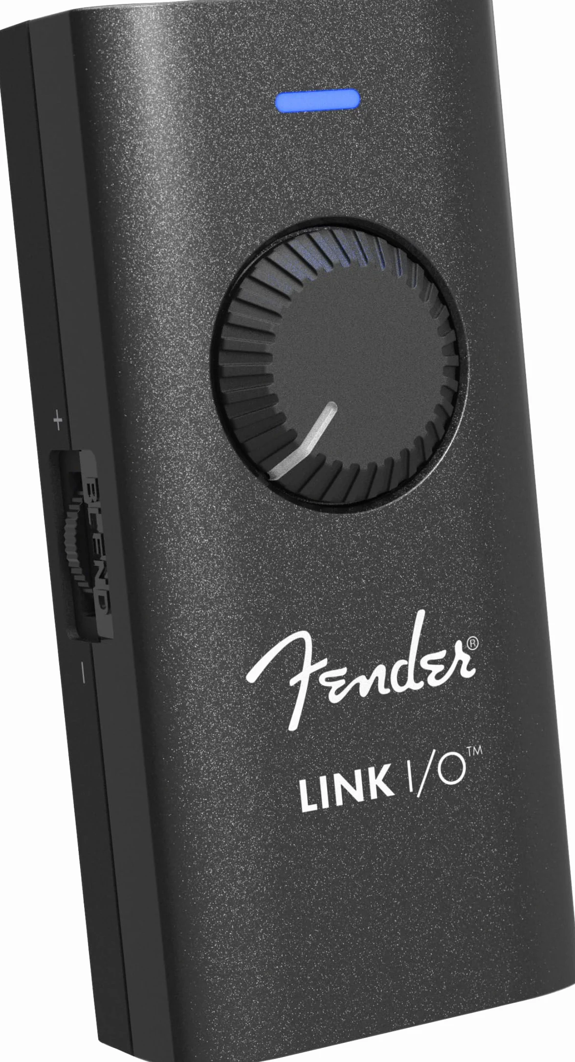 Interfaz de audio portátil USB-C Fender Link I/O, ideal para guitarra eléctrica, cabe en el bolsillo y ofrece audio bidireccional impecable a través de conexión USB.
