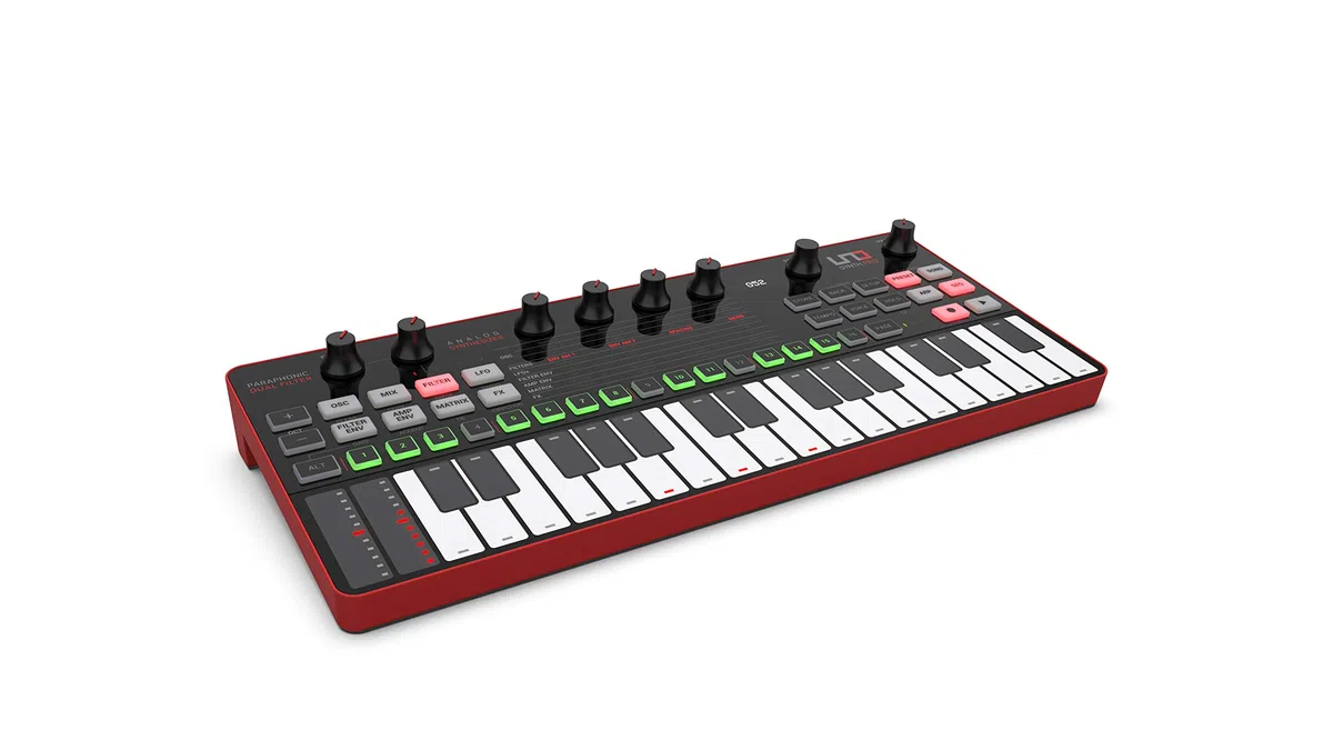 IK Multimedia - UNO Synth Pro Desktop