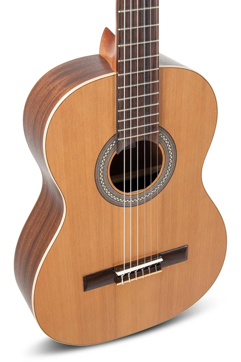 CABALLERO BY MR Guitarra de concierto Europe Spanish Heel - Talón español - Señorita 7/8 - Tapa de cedro macizo - Fondo/Aros de caoba - mate CA-EUCM