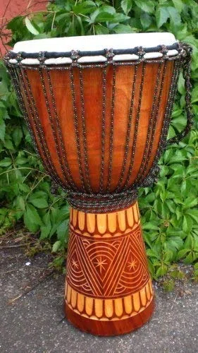 Djembe 50 cm de madera – Tambor africano artesanal con piel de cabra – Instrumento de percusión para adultos con gran sonido