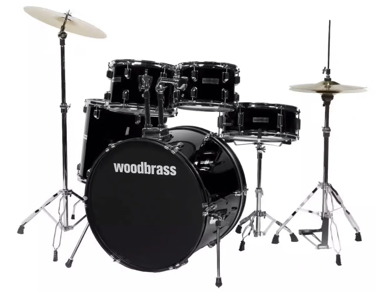 Woodbrass AD100 - Batería para principiantes, lista para usar, accesorios incluidos, kit de batería acústica completa barriles de álamo